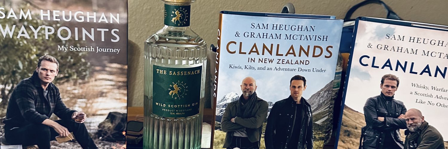 raquelHeughan's profile banner image