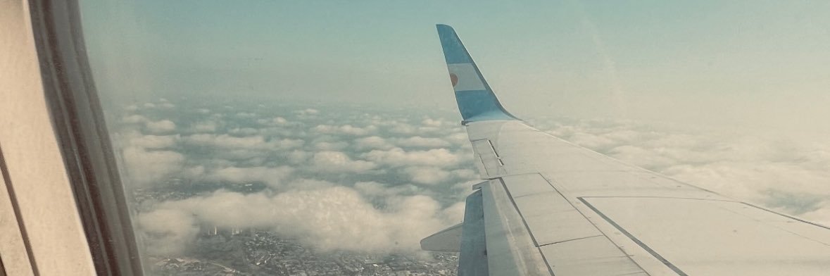 luli_paredess's profile banner image
