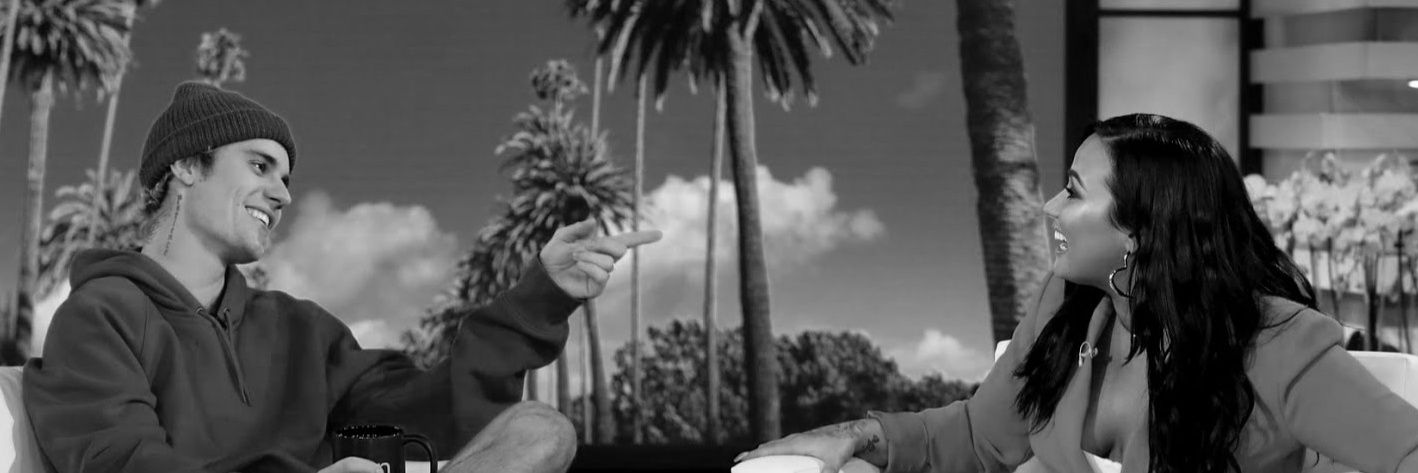 ۫ banner