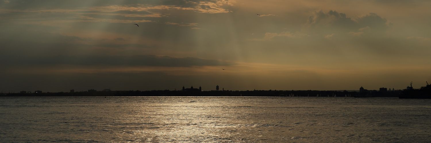 INSIGHT6's profile banner image