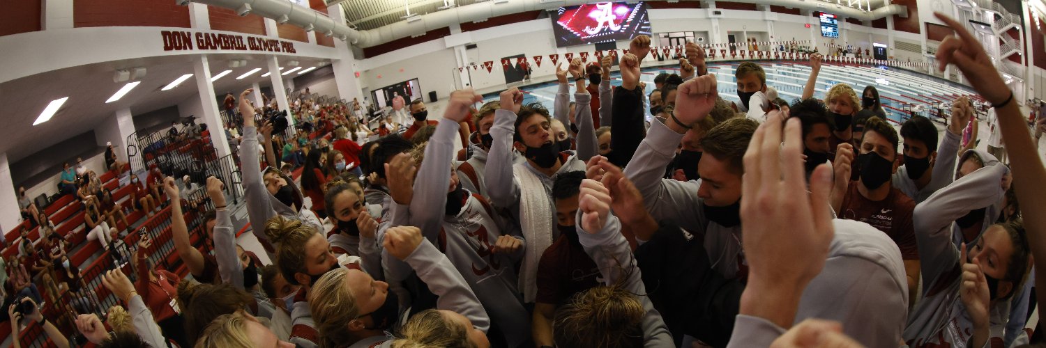 Alabama Swim & Dive's banner