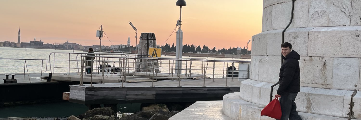 pabloferer's profile banner image
