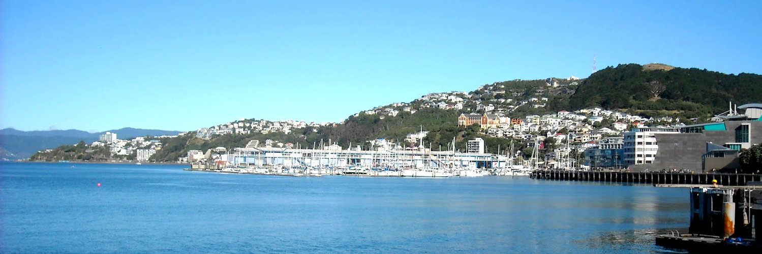 dorrie_ross's profile banner image
