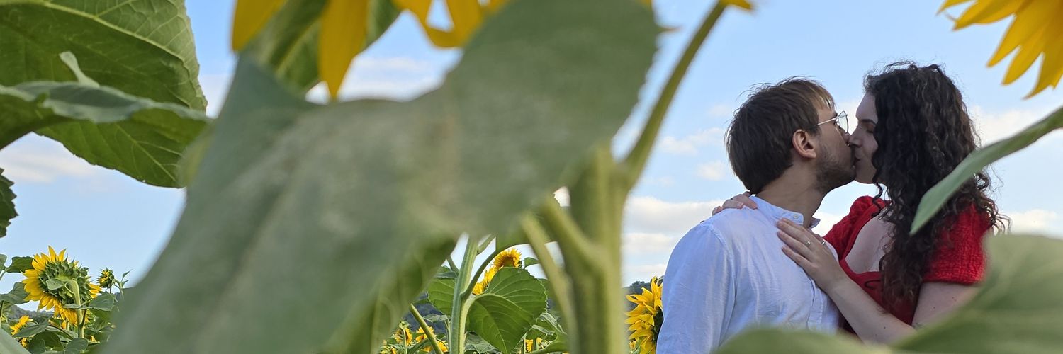 pchanetta's profile banner image