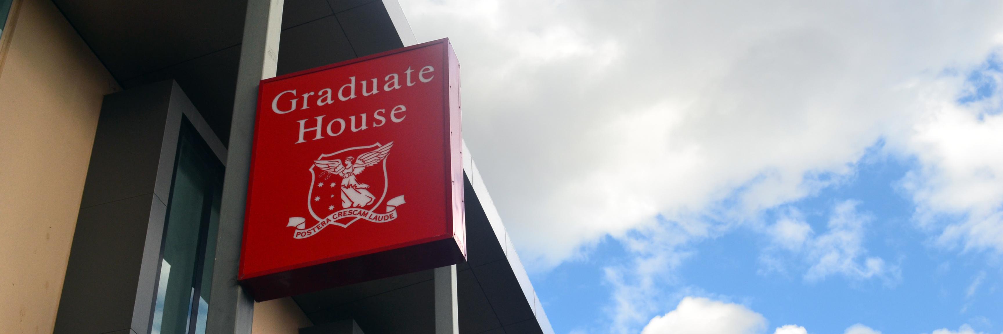 GraduateHouse banner