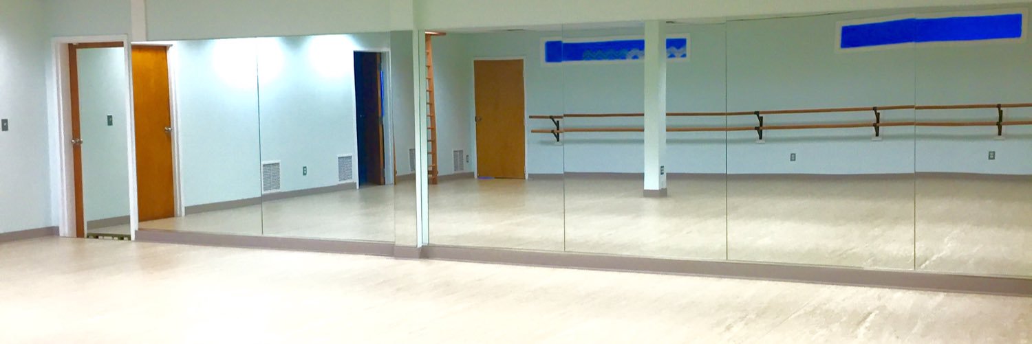 DanceFitsU's profile banner image