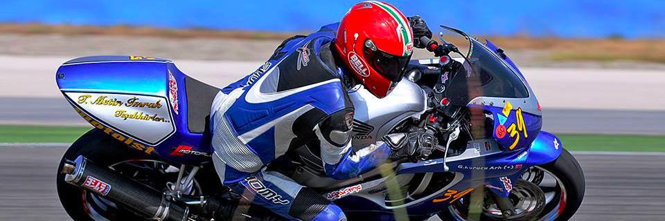 motoplustr's profile banner image