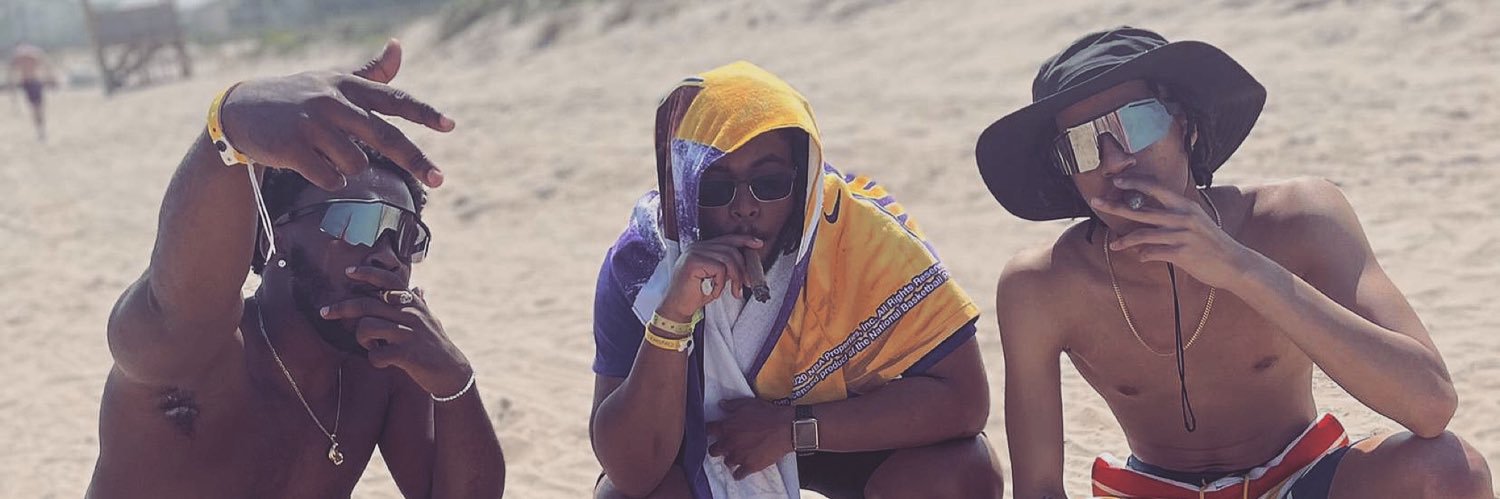Pretty_French13's profile banner image