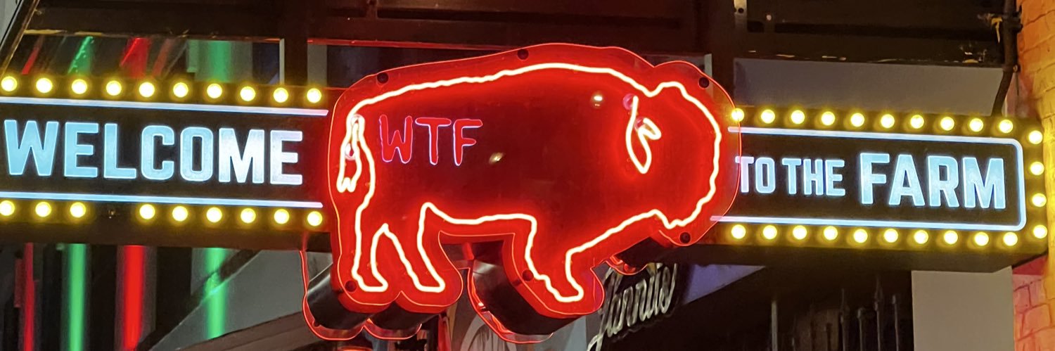 queen ᵔ ᵕ ᵔ banner