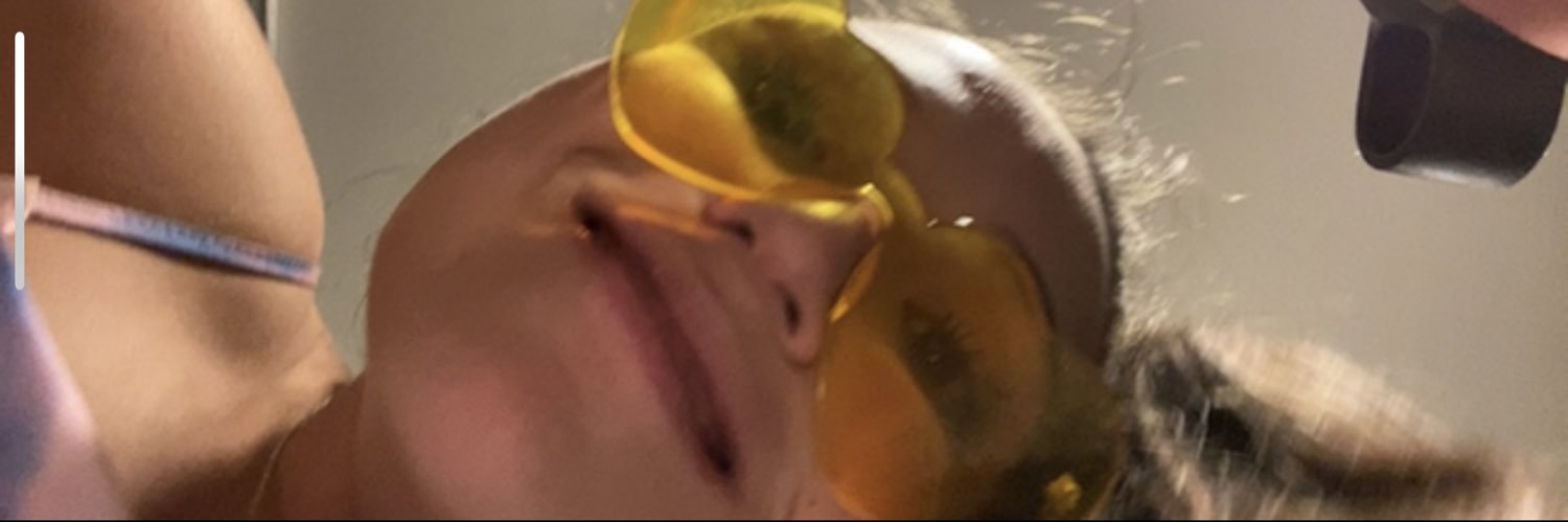 Liv4Memes's profile banner image