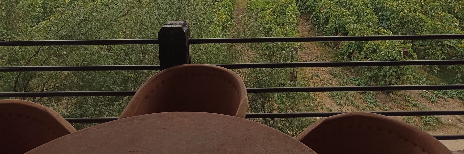 mariahcoronado's profile banner image