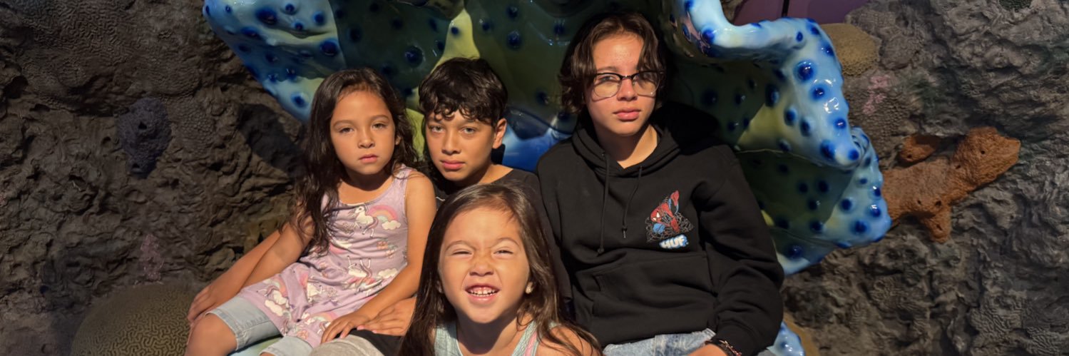 angosornio's profile banner image