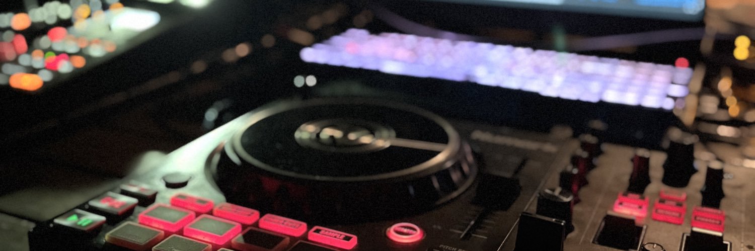 zackybum's profile banner image