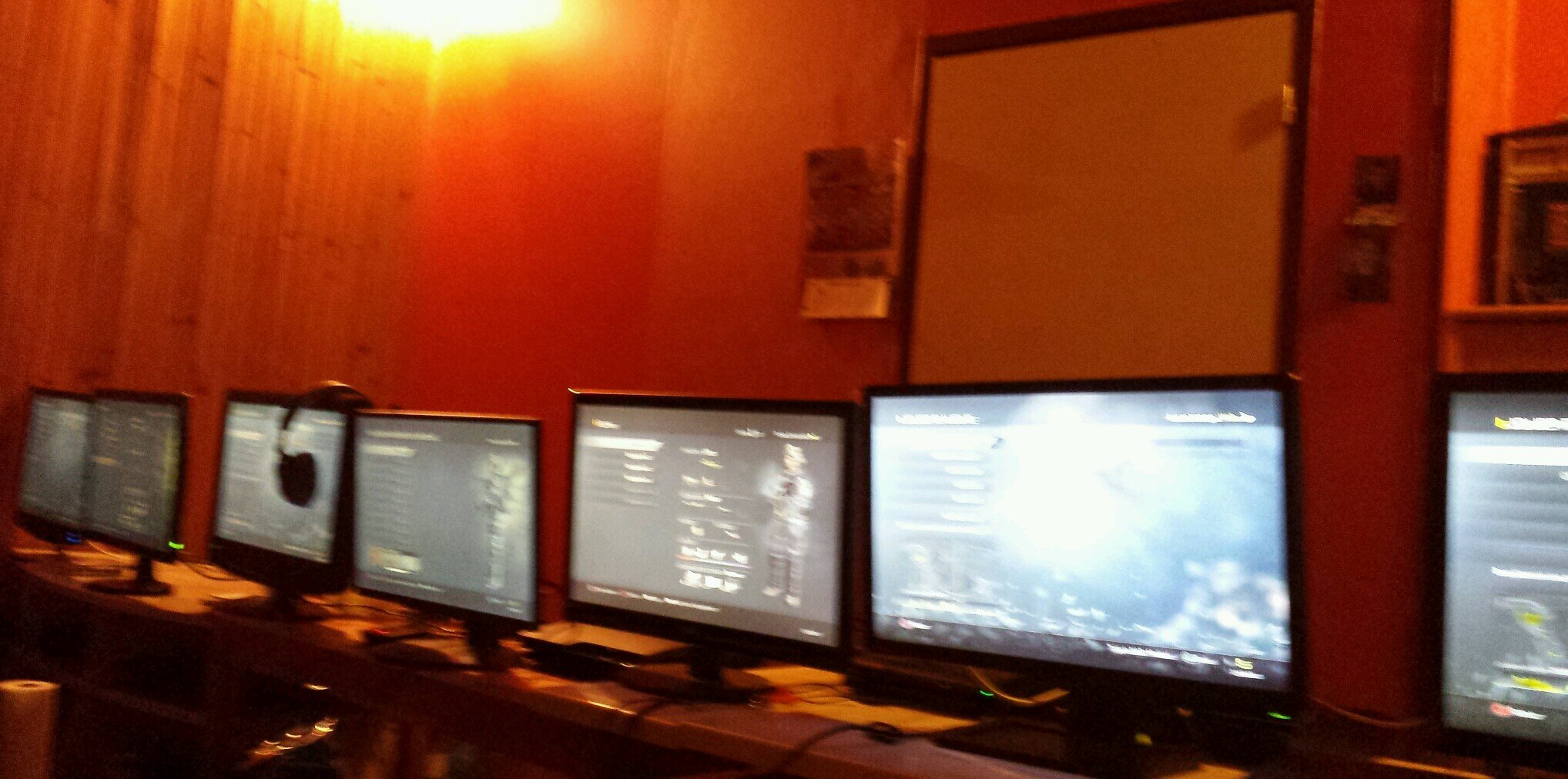 Axelm45's profile banner image