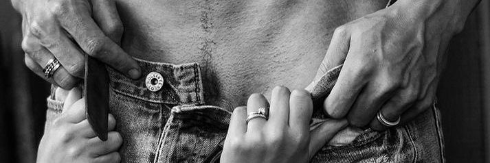 YoursNaughty's profile banner image