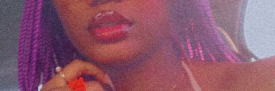 ruchienaa's profile banner image