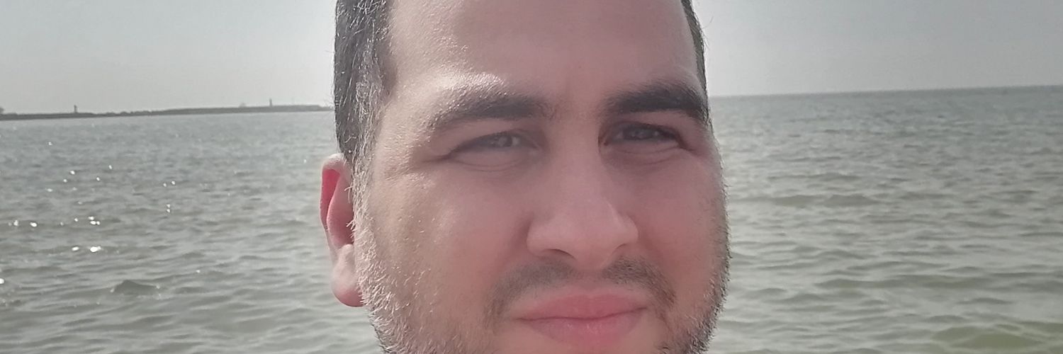 moji1385's profile banner image