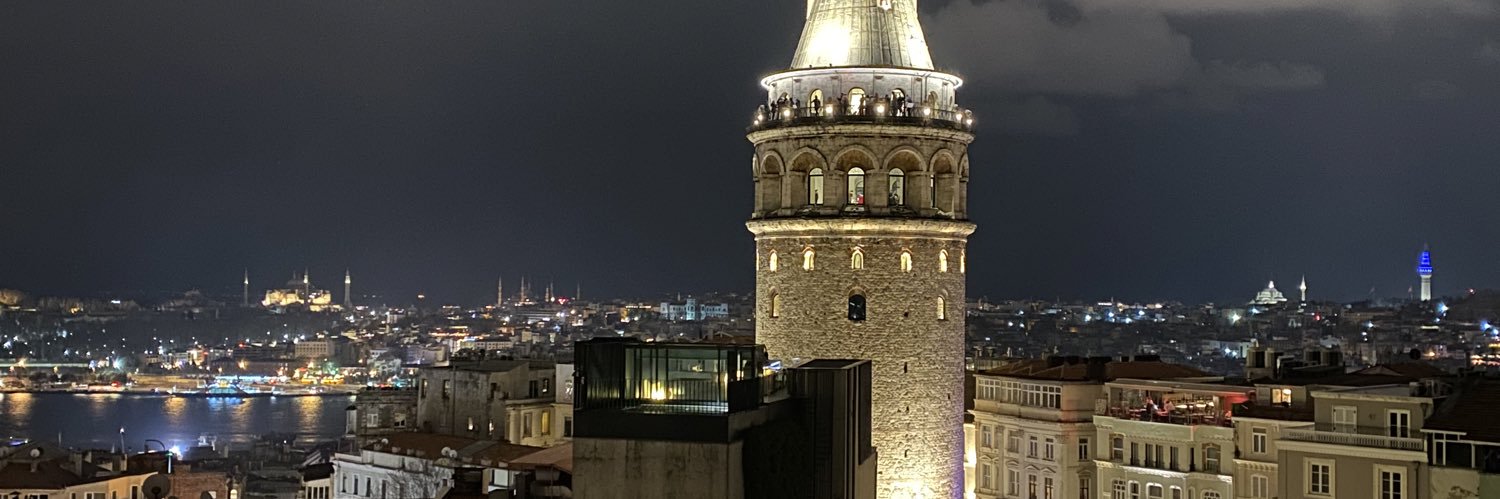 sinemsisman's profile banner image