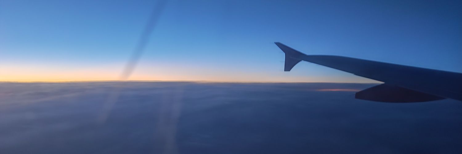 NaoAvo's profile banner image