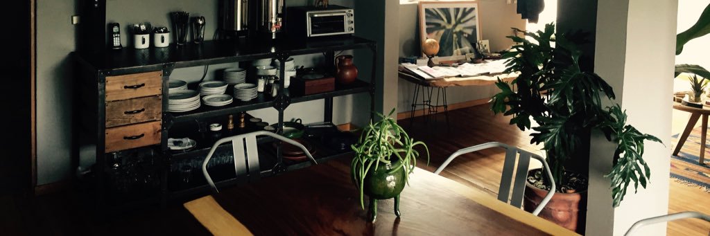 Alejandro González banner