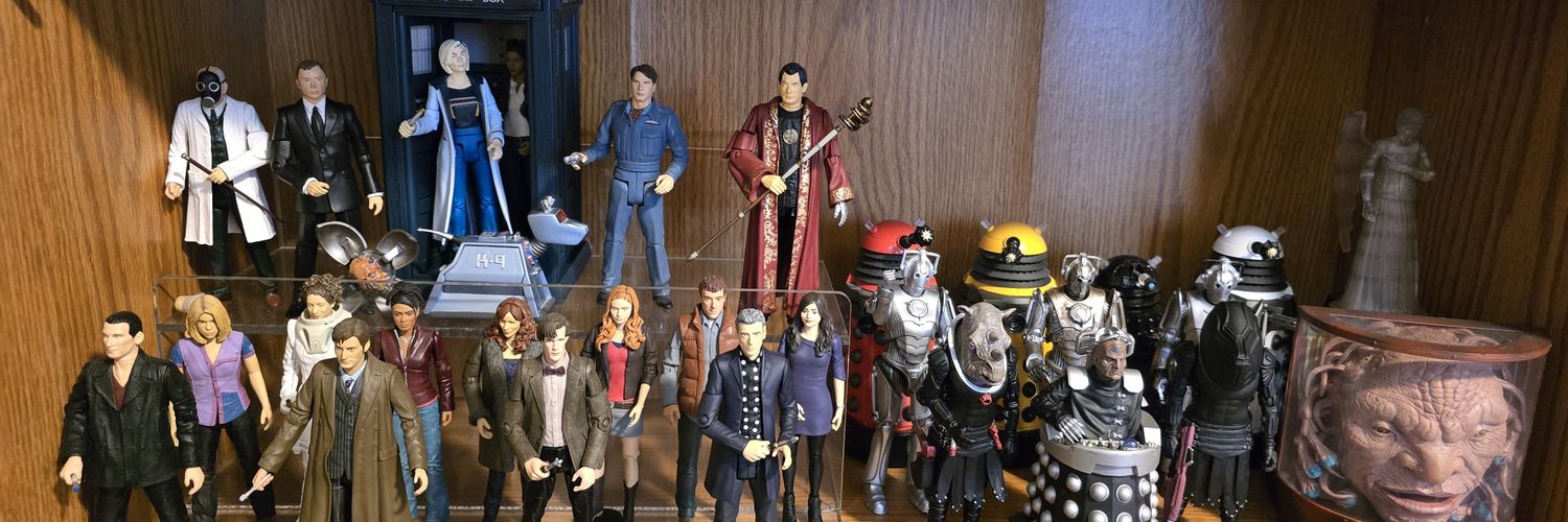 Matt Links 🦦🌻🌻🦦 🟦 banner