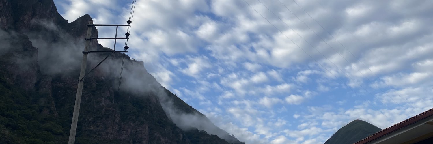 danaysalg's profile banner image