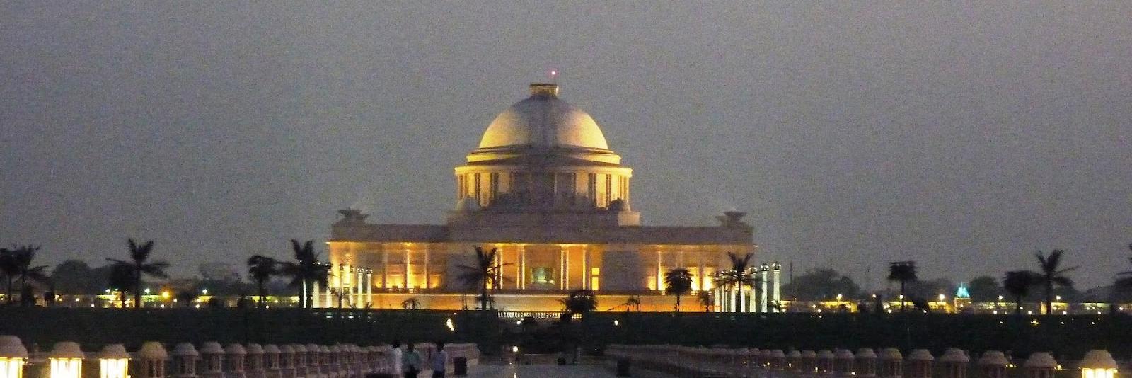 YourNoida's profile banner image