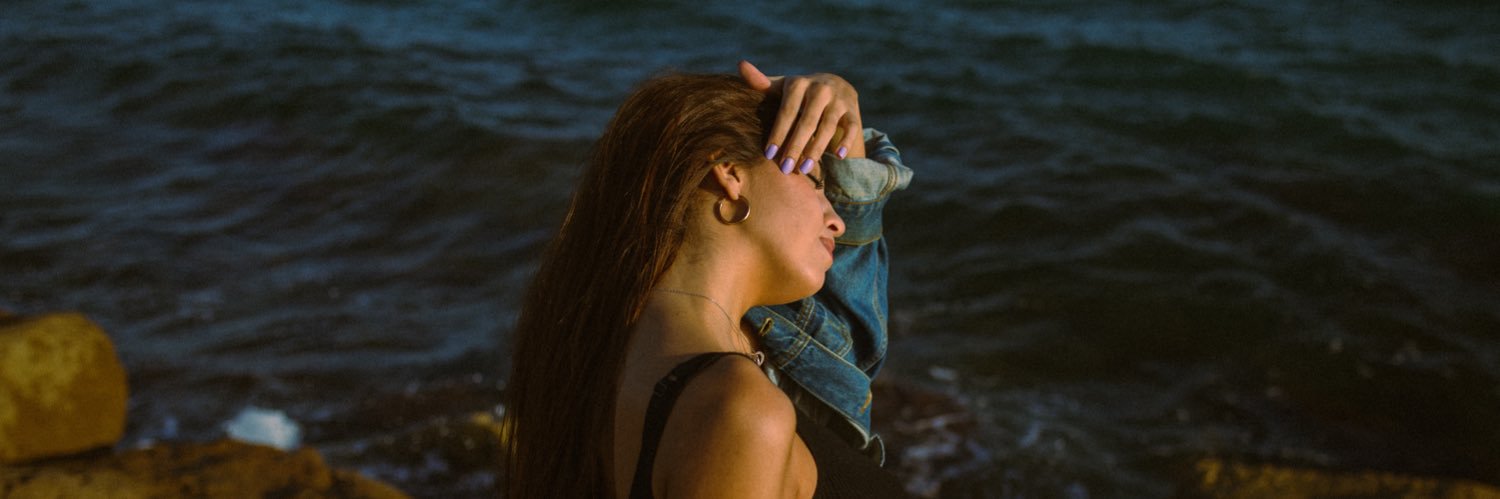 lauramoli9's profile banner image