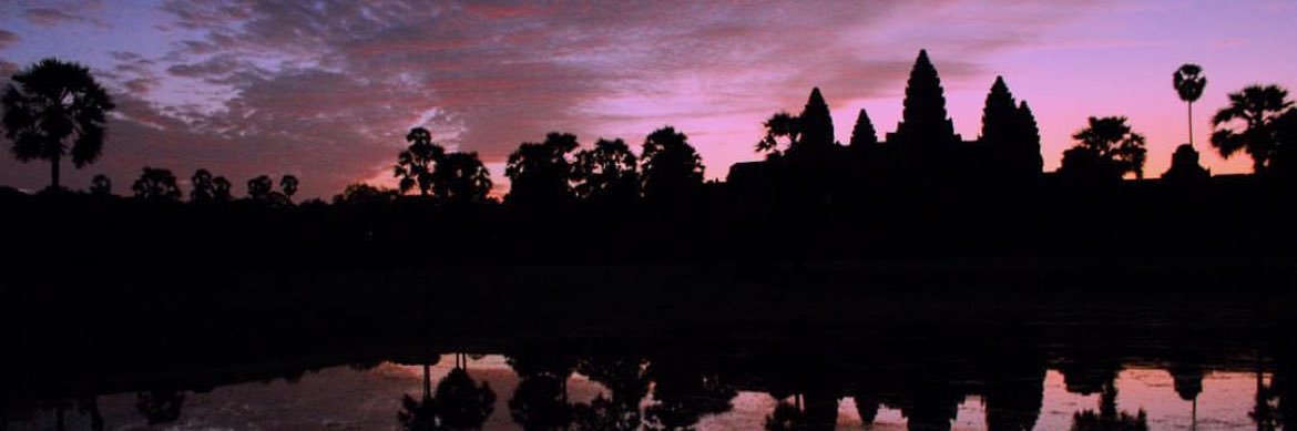 SonChho's profile banner image