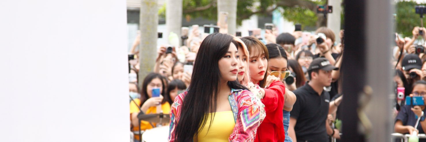 wincamera330's profile banner image