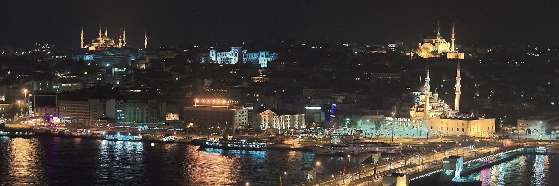 LuxusBooking's profile banner image