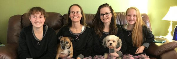 mikkirae Profile Banner