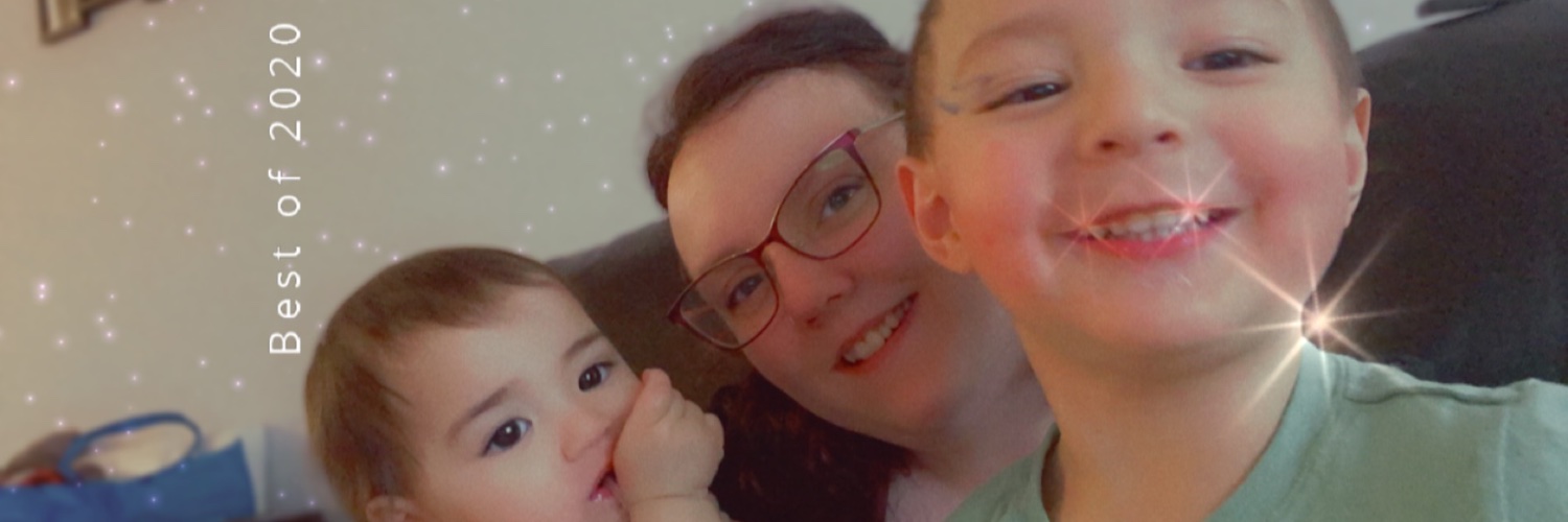 deemae16's profile banner image