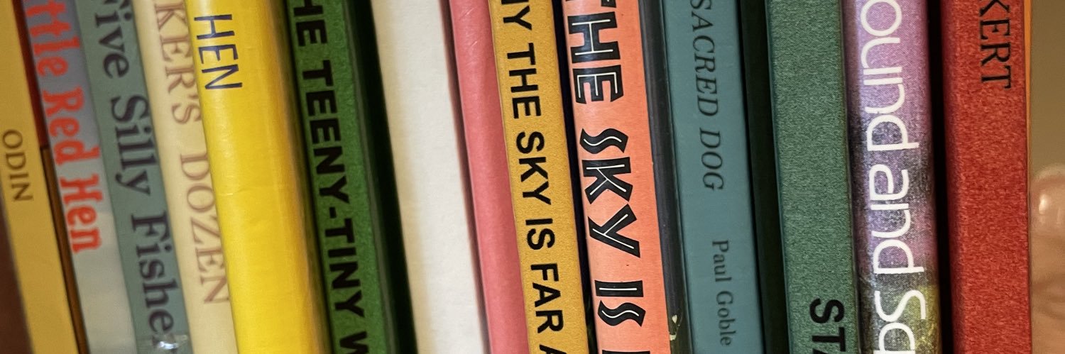 LibraryLady757's profile banner image