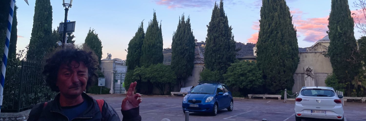 yuvoox's profile banner image