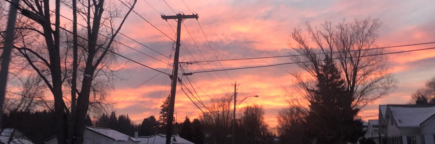 erin_beach's profile banner image