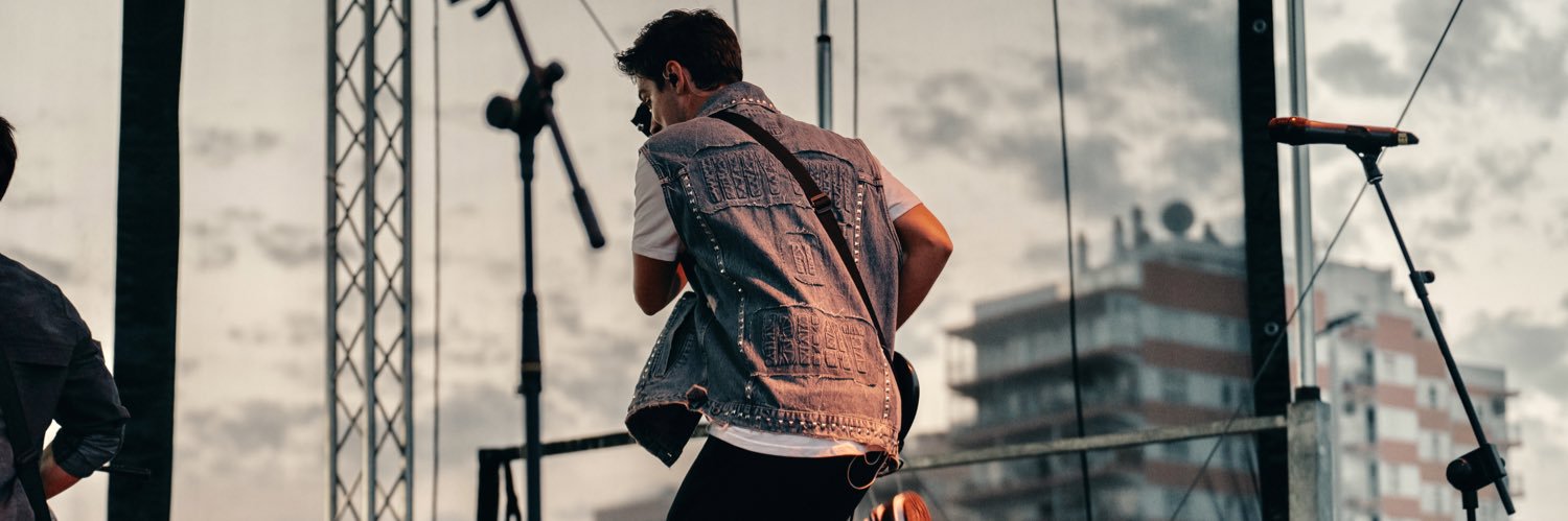 alexlemot's profile banner image