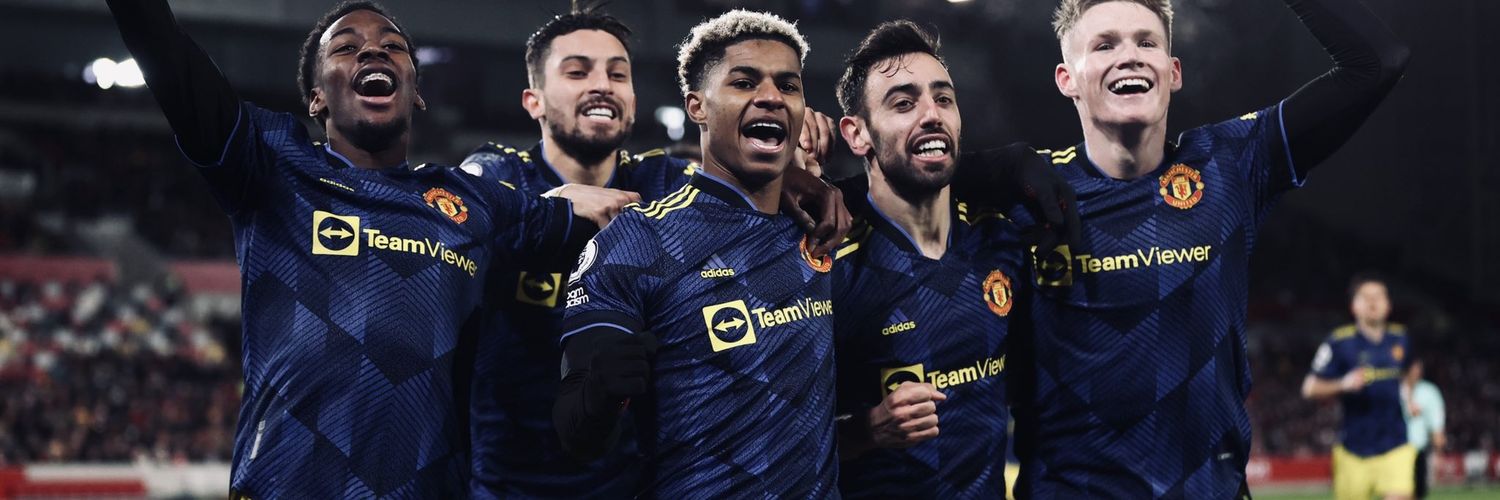 Komave's profile banner image