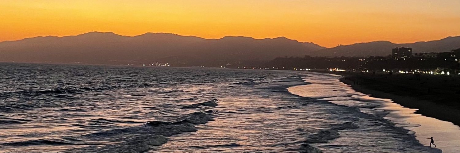 Monarieli's profile banner image