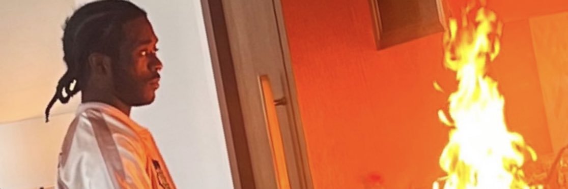 x_Chrys_'s profile banner image