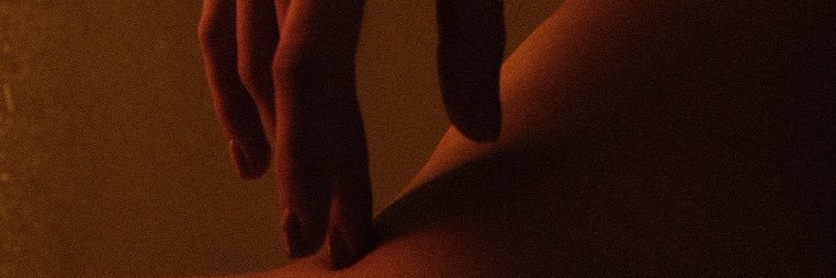 anna_savich's profile banner image