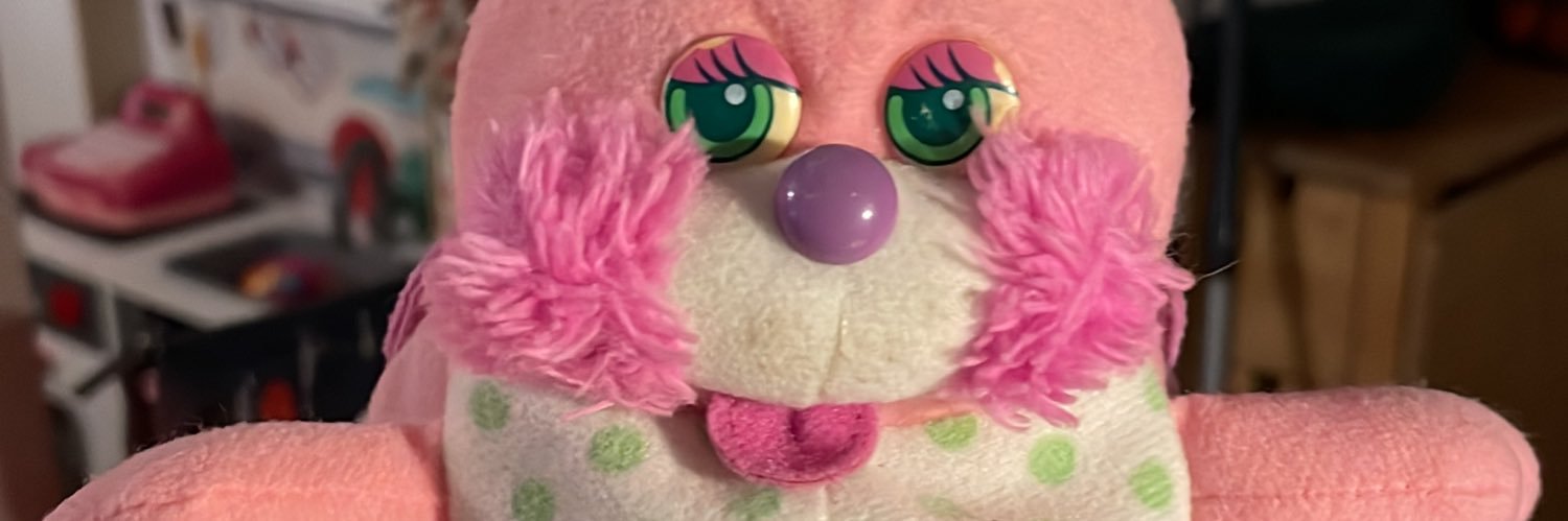 AngelaLuna80's profile banner image