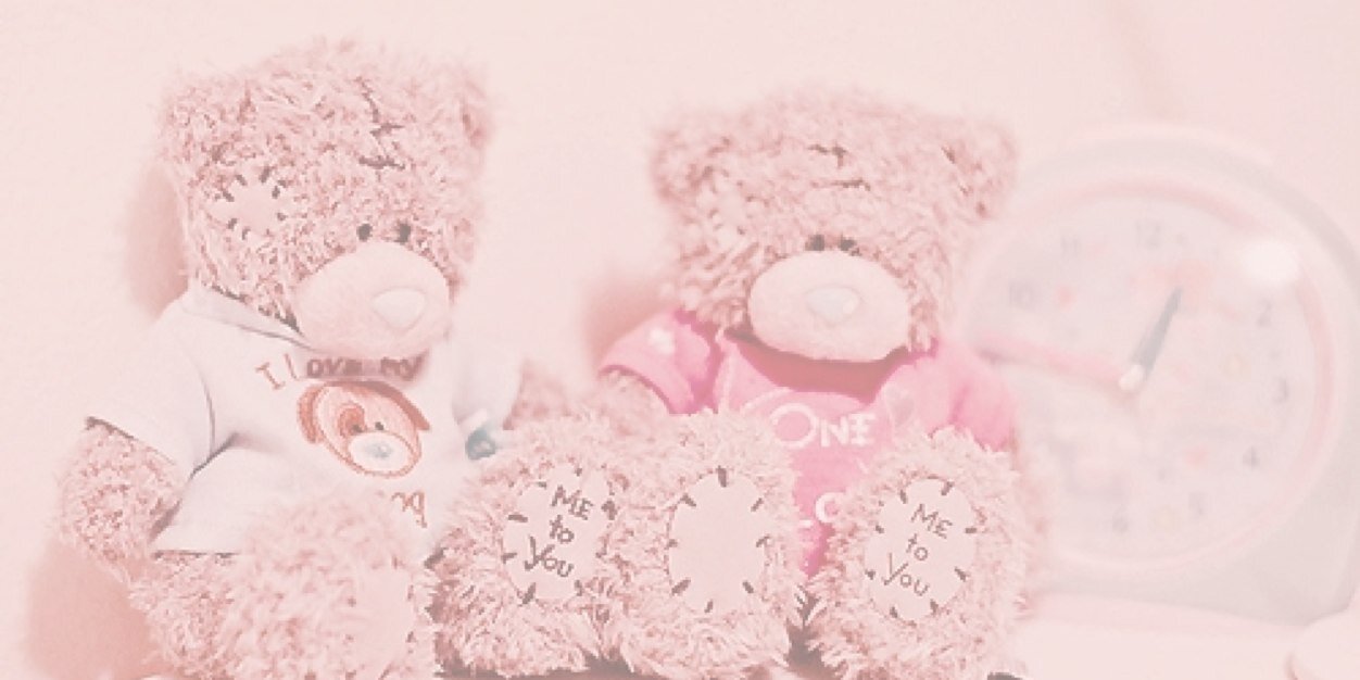 fee777hwang's profile banner image