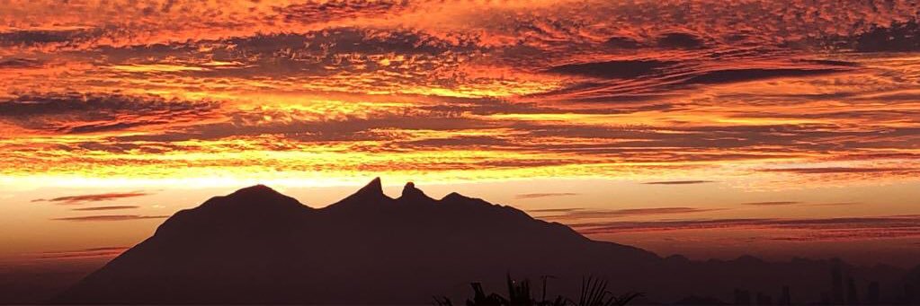 mony_ayala's profile banner image