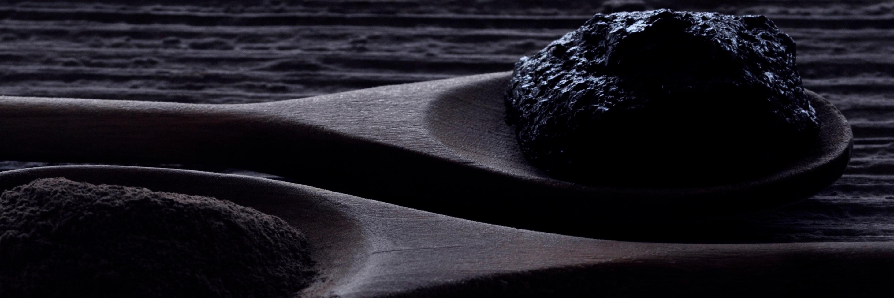 May Lindstrom banner