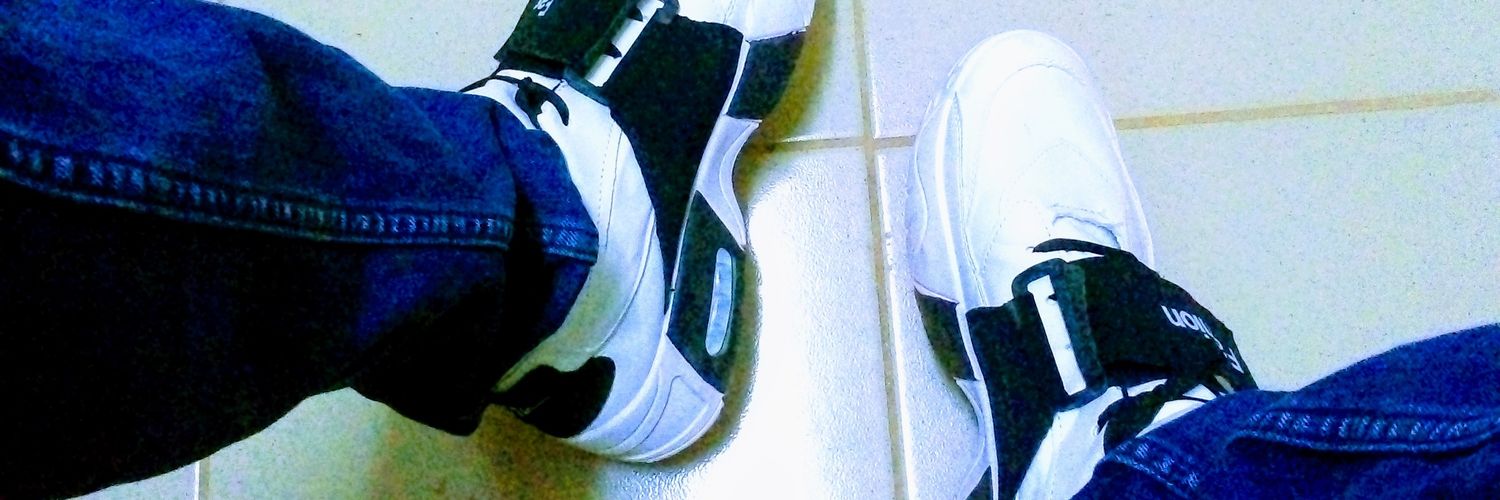 Prince Victor Yoya™ banner