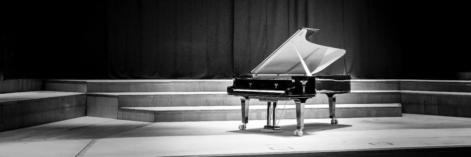 Phoenix Pianos banner