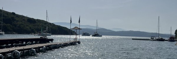 EmilyCanham Profile Banner