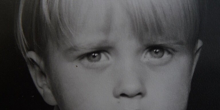 Kristian FodenVencil banner