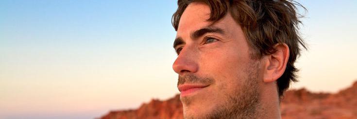 Simon Reeve Fan Club banner